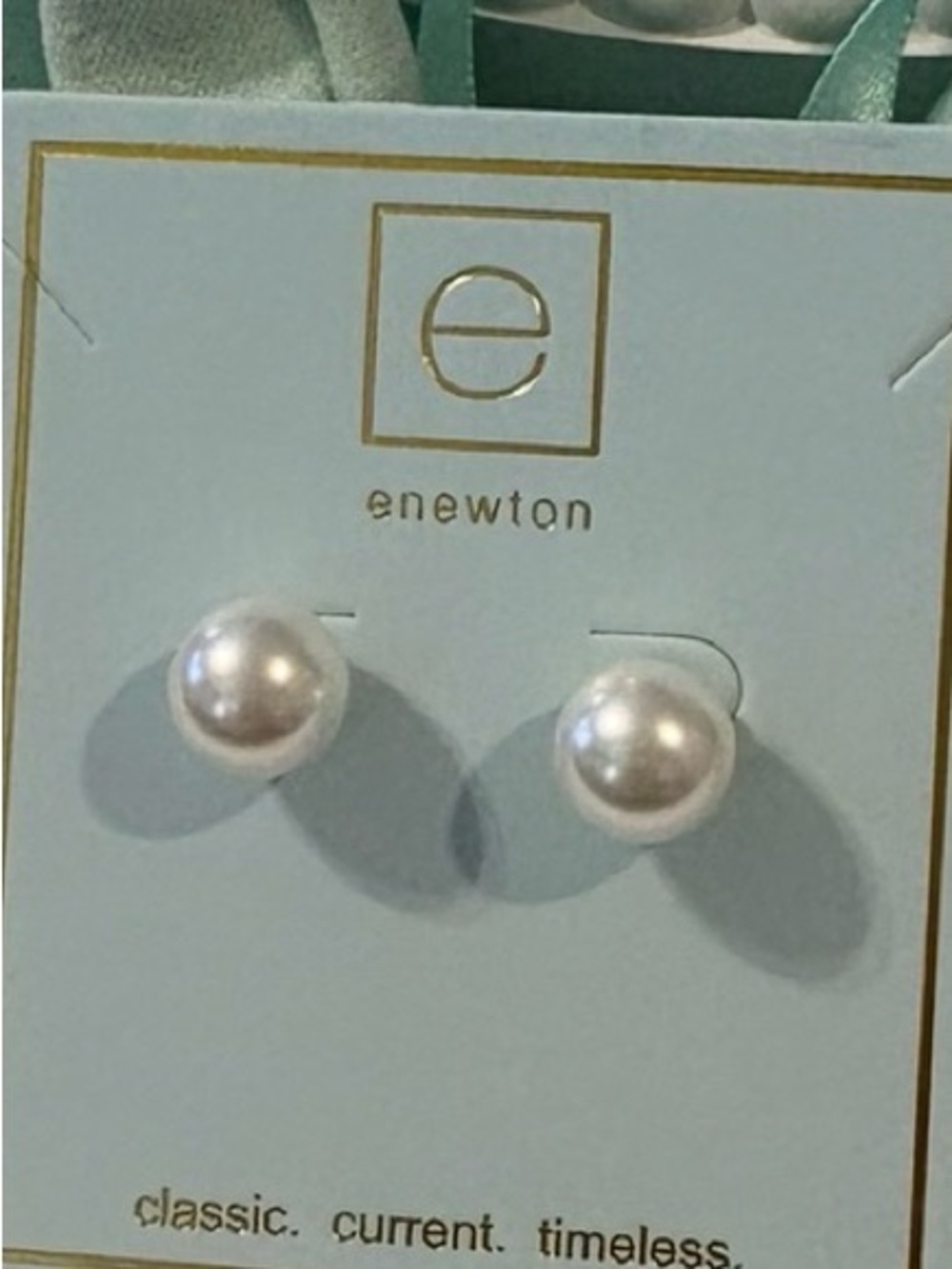 8mm Pearl Stud Earrings